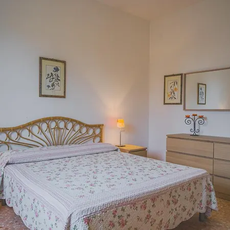 Ferienhaus Ariel Vicino La Spiaggia Di Straccoligno