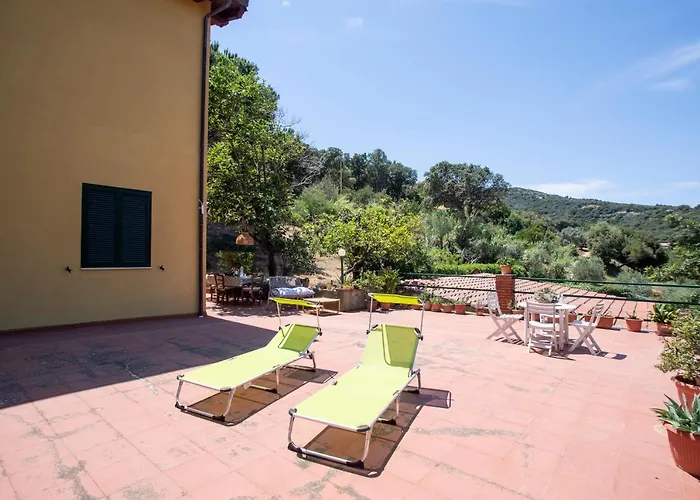 Ariel Vicino La Spiaggia Di Straccoligno *